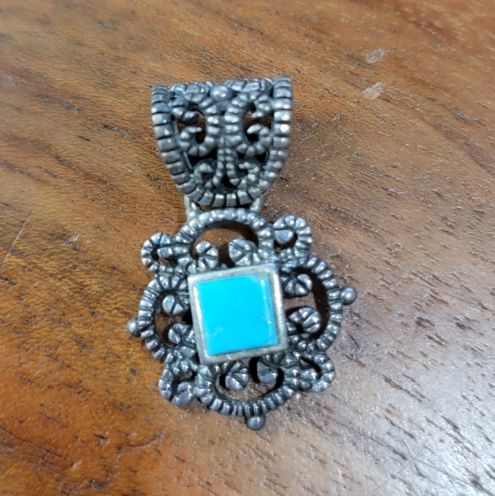 Pendant - Picture 3 of 4